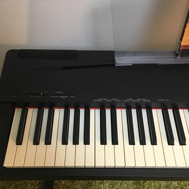 ヤマハ(ヤマハ)のヤマハ 電子ピアノ P-70 楽器の鍵盤楽器(電子ピアノ)の商品写真