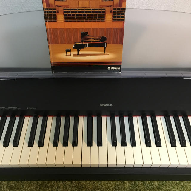 ヤマハ 電子ピアノ P-70 2