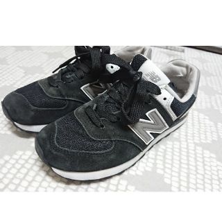 ニューバランス(New Balance)のnew balance
574

23.5センチ
黒 (スニーカー)