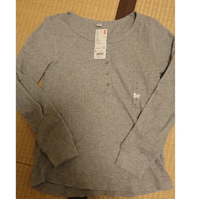 UNIQLO(ユニクロ)のユニクロ ワッフルヘンリーネックT レディースのトップス(Tシャツ(長袖/七分))の商品写真