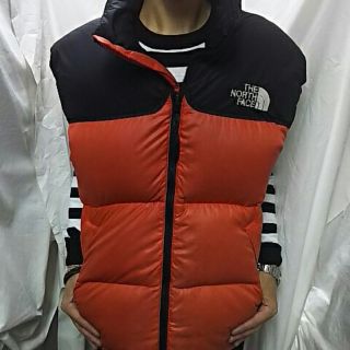 ザノースフェイス(THE NORTH FACE)の最値!即完売ﾓﾃﾞﾙ希少ｶﾗｰ!ﾉｰｽﾌｪｲｽ ﾇﾌﾟｼ高級ﾀﾞｳﾝﾍﾞｽﾄ L(ダウンベスト)