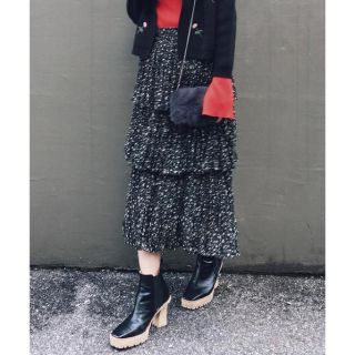 アメリヴィンテージ(Ameri VINTAGE)のアメリヴィンテージ WASHER FLOWER TIERED SKIRT(ロングスカート)