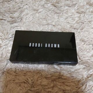 ボビイブラウン(BOBBI BROWN)のボビイブラウン♥ファンデ♥ベージュ3(ファンデーション)