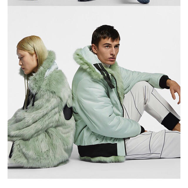 NIKE AMBUSH ファージャケット