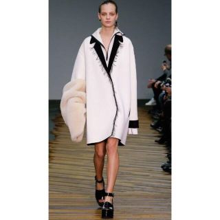 セリーヌ ロングコート(レディース)(ホワイト/白色系)の通販 18点 セリーヌ ロングコート(レディース)(ホワイト/白色系)の通販 18点