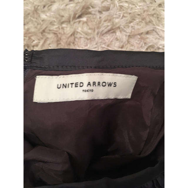 UNITED ARROWS(ユナイテッドアローズ)のunited arrows ユナイテッドアローズ サテン スカート レディースのスカート(ひざ丈スカート)の商品写真