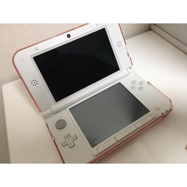 任天堂3DS 本体＊カバー付 エンタメ/ホビーのゲームソフト/ゲーム機本体(携帯用ゲーム機本体)の商品写真