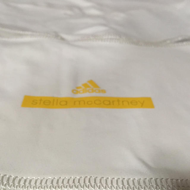 adidas by Stella McCartney(アディダスバイステラマッカートニー)のアディダスバイステラマッカートニー Tシャツ スポーツ/アウトドアのランニング(ウェア)の商品写真