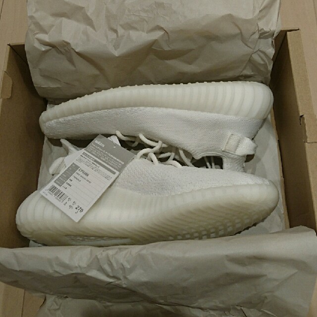 【高知インター店】 YEEZY BOOST 350 V2 トリプルホワイト