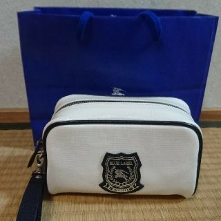 バーバリーブルーレーベル(BURBERRY BLUE LABEL)のバーバリー ポーチ BURBERRY(ポーチ)