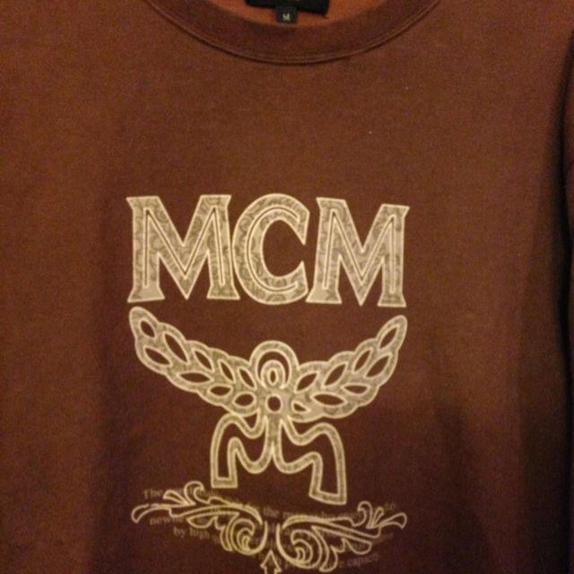 MCM(エムシーエム)のMCM 長袖Tシャツ♡ レディースのトップス(Tシャツ(長袖/七分))の商品写真