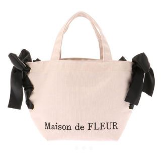 メゾンドフルール(Maison de FLEUR)のメゾンドフルール　サイドリボン　トートバッグ(トートバッグ)