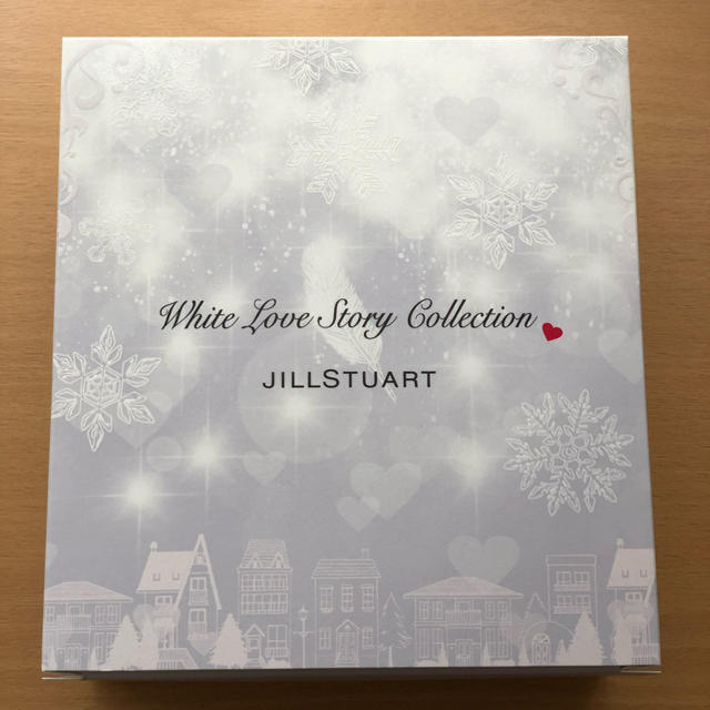 JILLSTUART(ジルスチュアート)のJILLSTUART クリスマスコフレ 2018 コスメ/美容のキット/セット(コフレ/メイクアップセット)の商品写真