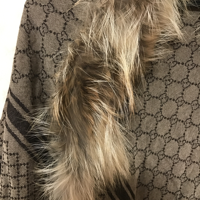 GUCCI フォックスファー ストール GUCCI フォックスファー ストール