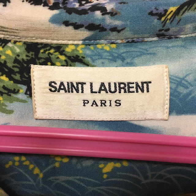 Saint Laurent(サンローラン)の値下げ中  saint laurent サンローラン アロハシャツ メンズのトップス(シャツ)の商品写真