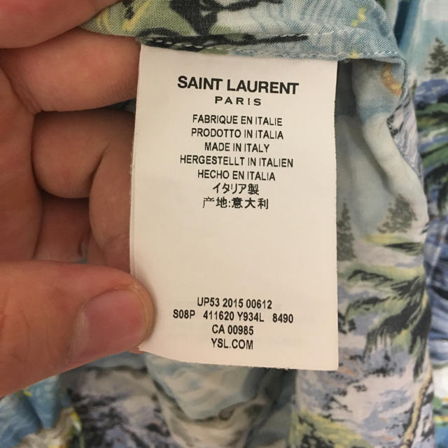 Saint Laurent(サンローラン)の値下げ中  saint laurent サンローラン アロハシャツ メンズのトップス(シャツ)の商品写真