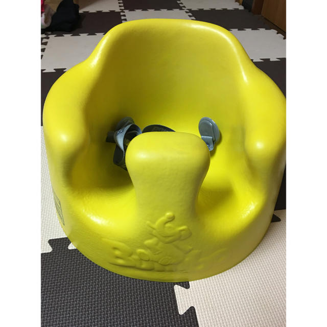 Bumbo(バンボ)のバンボ キッズ/ベビー/マタニティのキッズ/ベビー/マタニティ その他(その他)の商品写真