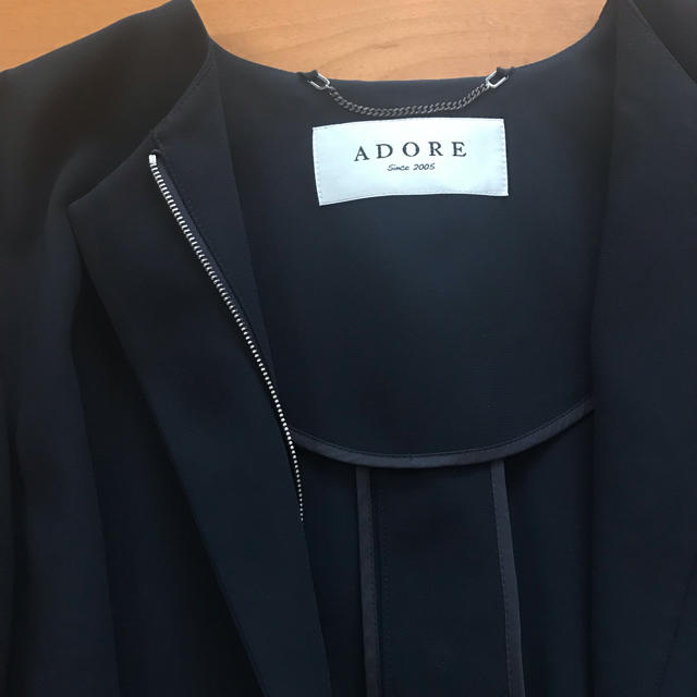 ADORE(アドーア)のADORE デザインジャケット レディースのジャケット/アウター(ノーカラージャケット)の商品写真