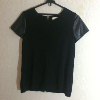 ザラ(ZARA)のZARA  レザー カットソー(カットソー(半袖/袖なし))