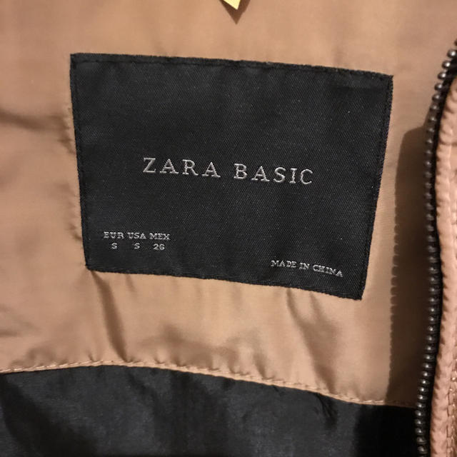 ZARA(ザラ)のなーちゃん様専用      ZARA BASIC  ダウン レディースのジャケット/アウター(ダウンコート)の商品写真