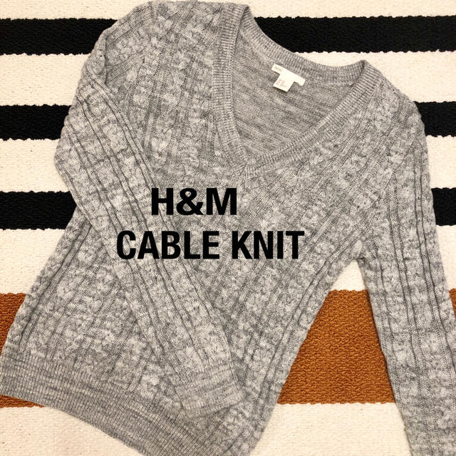 H&M(エイチアンドエム)のH&M ケーブルニット アラン柄 グレー XS S 32 34 36 レディース レディースのトップス(ニット/セーター)の商品写真