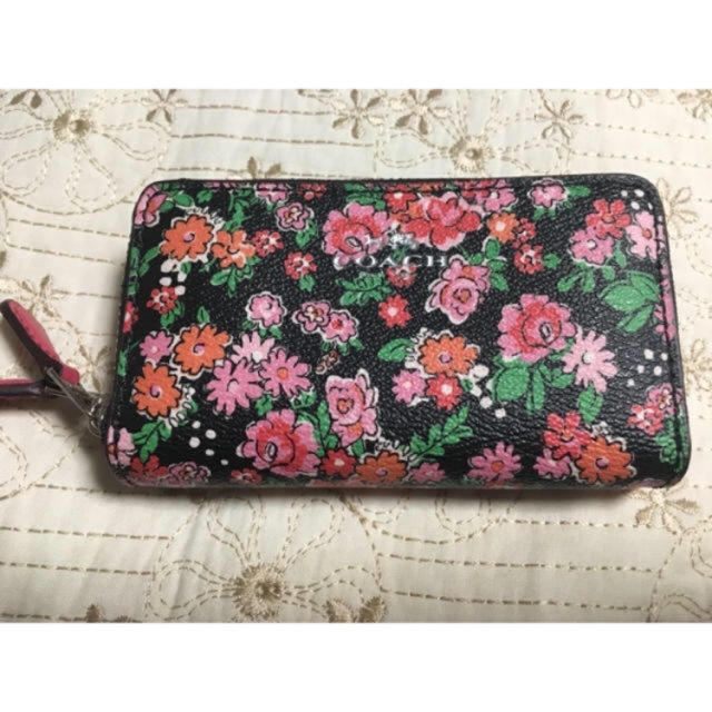 COACH(コーチ)のいちご3407様専用  新品 コーチcoach ダブルジッパーミニ財布 花柄 フ レディースのファッション小物(財布)の商品写真