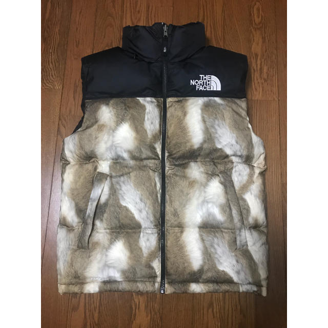 Supreme(シュプリーム)の専用 Supreme x The North Face Nuptse Vest メンズのジャケット/アウター(ダウンベスト)の商品写真