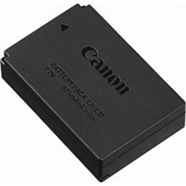 Canon(キヤノン)の【新品・価格交渉OK】EOS用 バッテリー LP-E12 スマホ/家電/カメラのカメラ(ミラーレス一眼)の商品写真