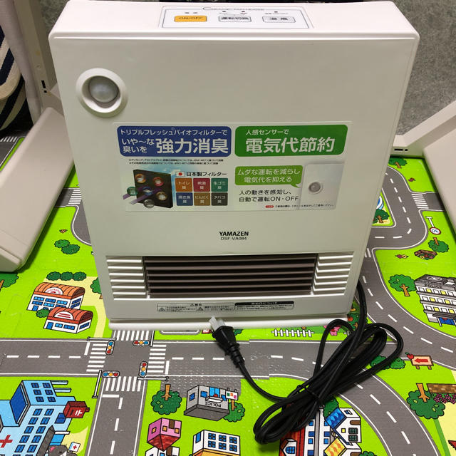 山善(ヤマゼン)の新品★山善電気ヒーター★ スマホ/家電/カメラの冷暖房/空調(電気ヒーター)の商品写真