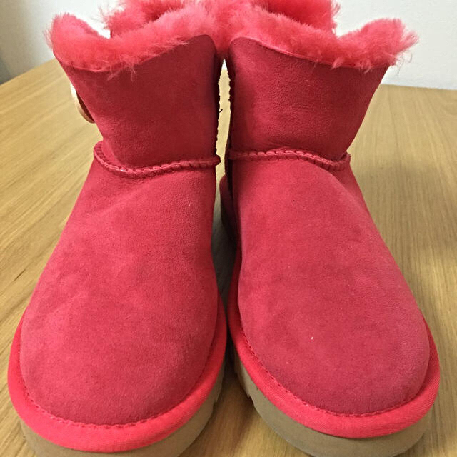 UGG(アグ)のUGG  ピンク❤︎ミニ レディースの靴/シューズ(ブーツ)の商品写真