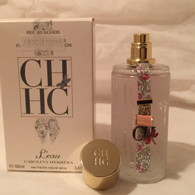 CAROLINA HERRERA(キャロライナヘレナ)のキャロライナヘレラ 香水 CH ロー  100ml コスメ/美容の香水(香水(女性用))の商品写真