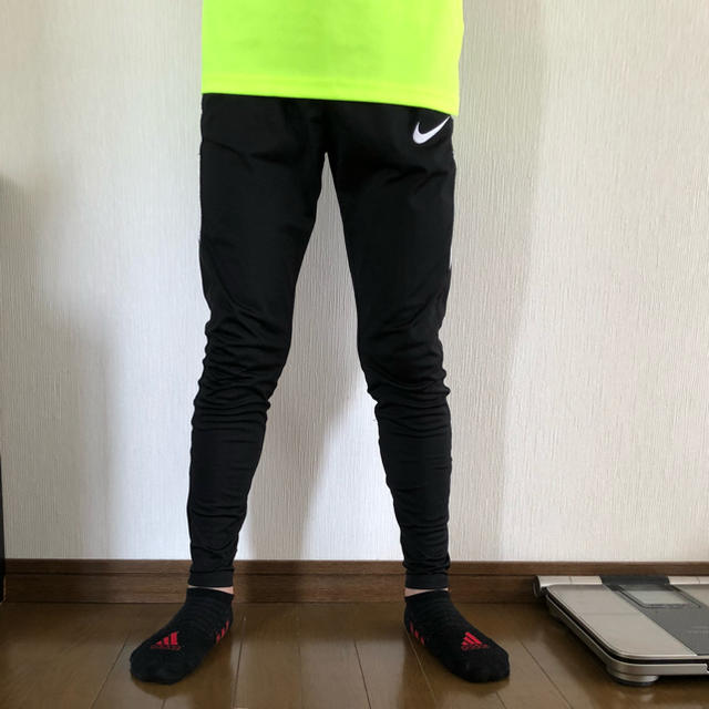 NIKE(ナイキ)のNIKE ジョガーパンツ 140-150 キッズ/ベビー/マタニティのキッズ服男の子用(90cm~)(パンツ/スパッツ)の商品写真