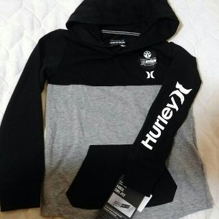 ハーレー(Hurley)のtkrk様100cm新品Hurleyドライフィットパーカー黒ハーレー(Tシャツ/カットソー)