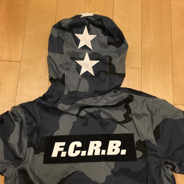 F.C.R.B.(エフシーアールビー)のFCRBセットアップ メンズのスーツ(セットアップ)の商品写真