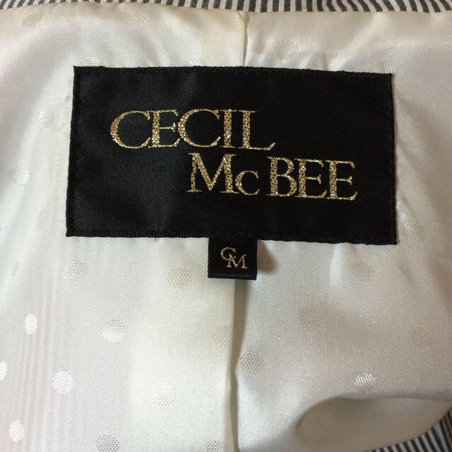 CECIL McBEE(セシルマクビー)のCECIL Mc BEE  ジャケット レディースのジャケット/アウター(テーラードジャケット)の商品写真