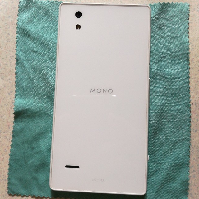 NTTdocomo(エヌティティドコモ)のドコモ ZTE MONO MO-01J スマホ/家電/カメラのスマートフォン/携帯電話(スマートフォン本体)の商品写真