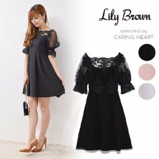 リリーブラウン(Lily Brown)のLily brown2018モデル♡オフショルフィット＆フレアーワンピース(ミニワンピース)