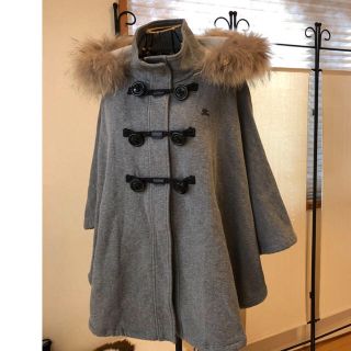 バーバリーブルーレーベル(BURBERRY BLUE LABEL)の美品バーバリーブルーレーベル上質コットンリアルファー付きポンチョ♫最終価格(ポンチョ)