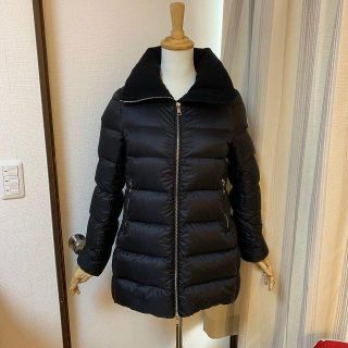MONCLER(ダウンコート)のフリマアイテム一覧 MONCLER(ダウンコート)のフリマアイテム一覧