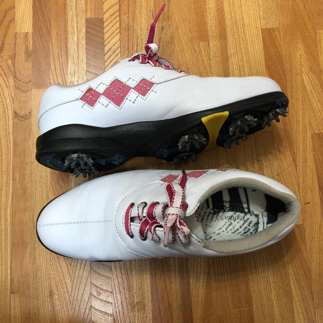 FootJoy(フットジョイ)のFOOTJOY(フットジョイ)ゴルフシューズ レディース23.5cm スポーツ/アウトドアのゴルフ(シューズ)の商品写真