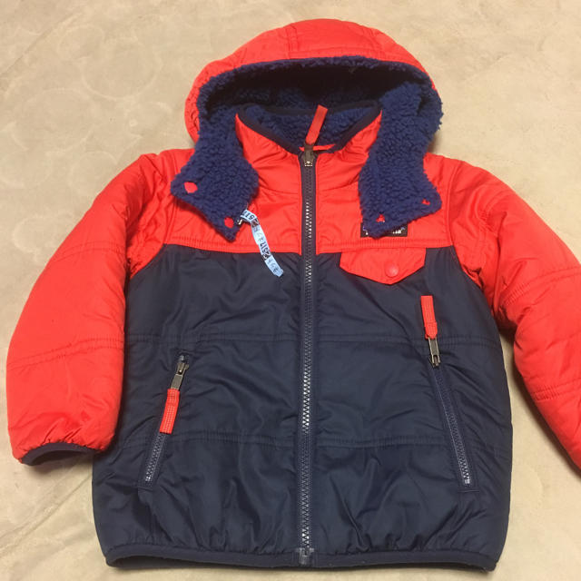 patagonia(パタゴニア)の専用♡パタゴニア リバーシブルダウン キッズ/ベビー/マタニティのキッズ服女の子用(90cm~)(ジャケット/上着)の商品写真