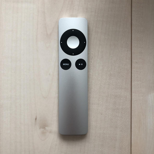 Apple(アップル)のApple TV 第3世代 MD199J/A A1427 スマホ/家電/カメラのテレビ/映像機器(その他)の商品写真