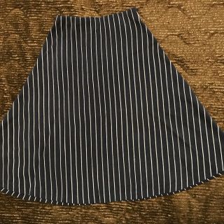 ザラ(ZARA)のZARA  ストライプ スカート(ひざ丈スカート)