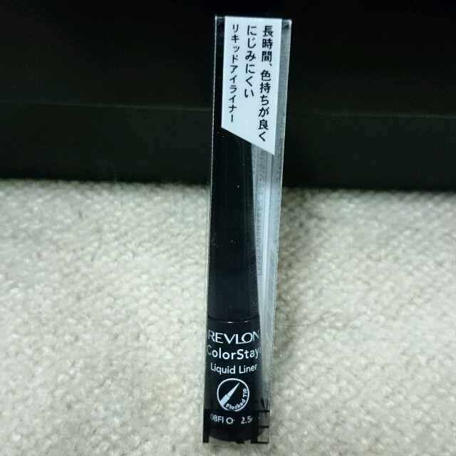 REVLON(レブロン)のﾚﾌﾞﾛﾝ リキッドアイライナー【新品】 コスメ/美容のベースメイク/化粧品(その他)の商品写真