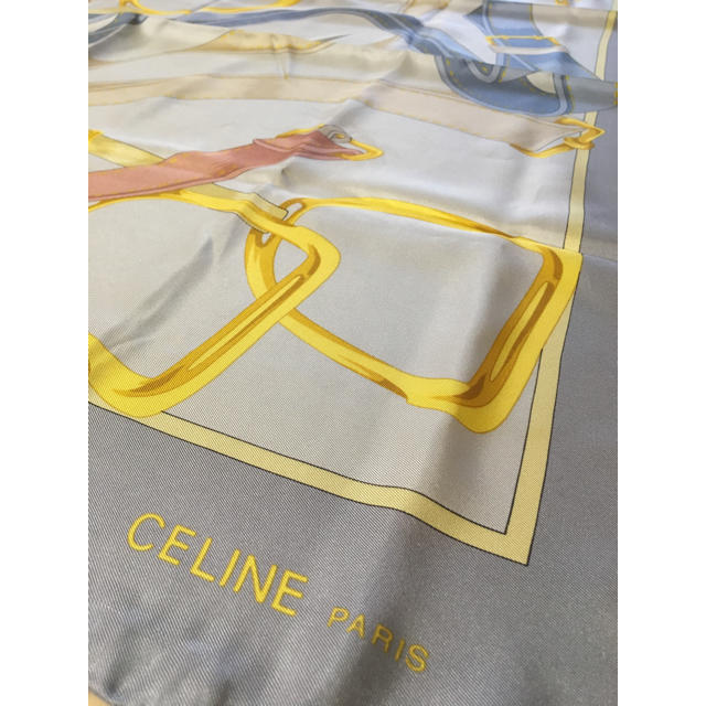 celine(セリーヌ)の【美品】セリーヌ シルク スカーフ レディースのファッション小物(バンダナ/スカーフ)の商品写真