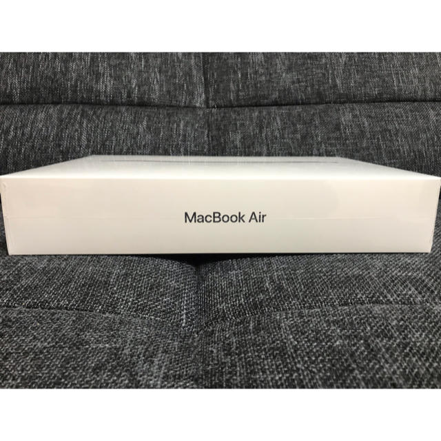 Apple(アップル)のApple MacBook Air 13.3インチ 256GB スペースグレイ  スマホ/家電/カメラのPC/タブレット(ノートPC)の商品写真