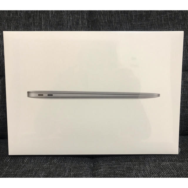 Apple(アップル)のApple MacBook Air 13.3インチ 256GB スペースグレイ  スマホ/家電/カメラのPC/タブレット(ノートPC)の商品写真