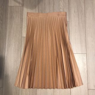 ザラ(ZARA)のザラ ピンク プリーツスカート(ひざ丈スカート)