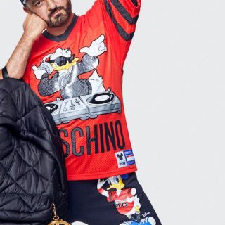 モスキーノ(MOSCHINO)のMOSCHINO 新品 格安(Tシャツ/カットソー(半袖/袖なし))