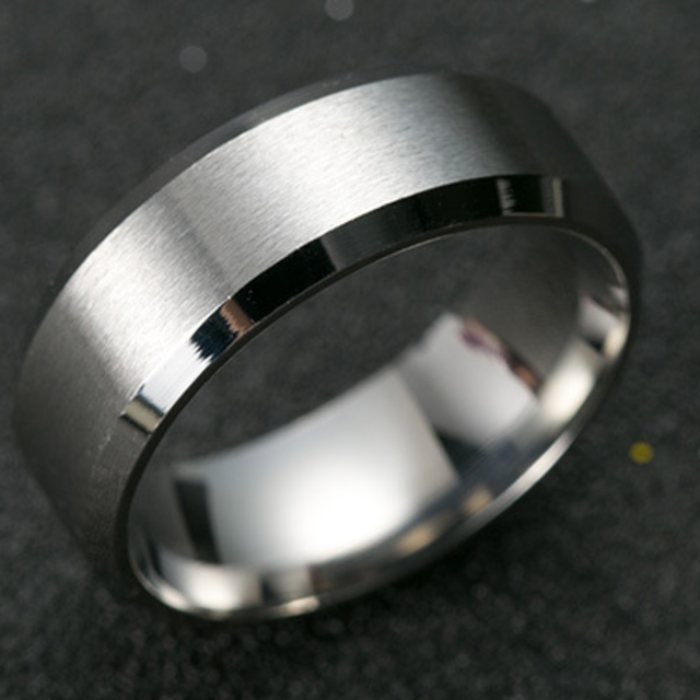 チタンブラックリング (シルバー) レディースのアクセサリー(リング(指輪))の商品写真